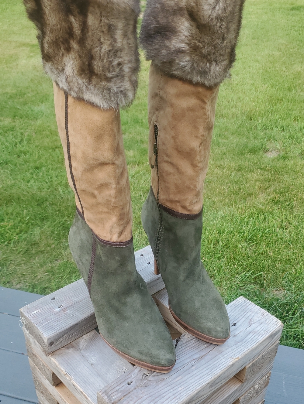 Multi color boots - Picture 11 of 12